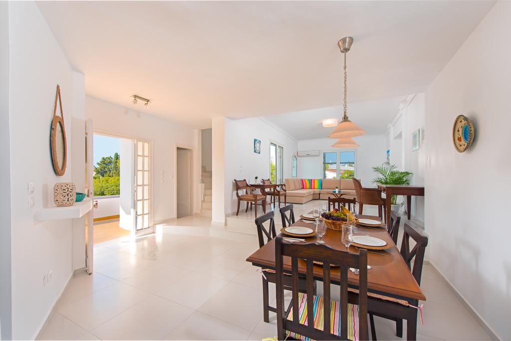Villa Giovanni Фалираки Екстериор снимка