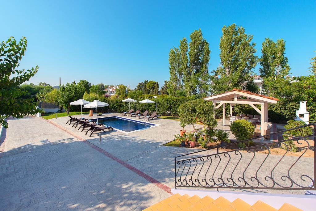 Villa Giovanni Фалираки Екстериор снимка