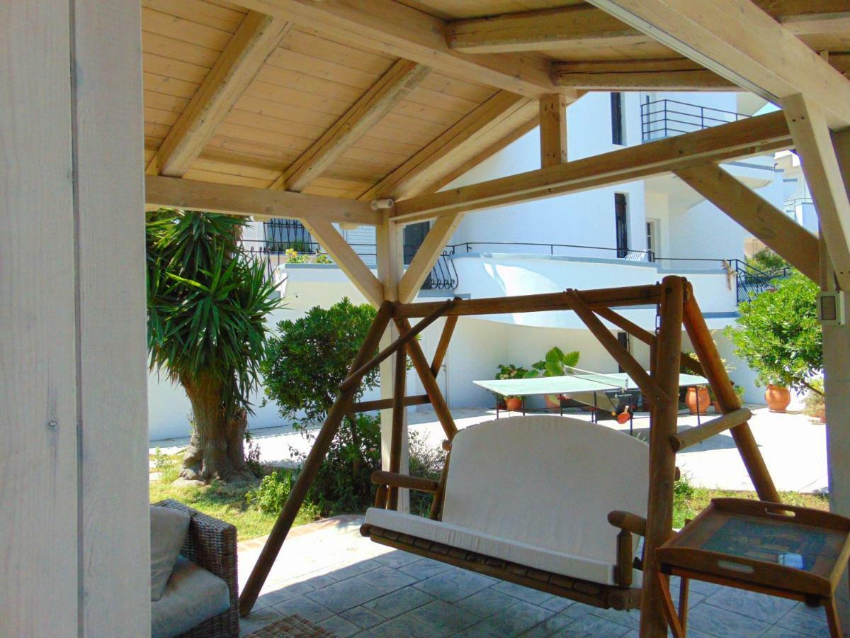 Villa Giovanni Фалираки Екстериор снимка